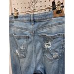 American Eagle Outfitters Women's Size 8 Distressed Light Wash Denim Jeans Photo 6