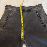 Motf Premium Skinny Cropped Dark Gray/Black Denim Jeans Size Medium (6) Side Zip Gray Photo 9