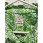 Gap  Designed And Crafted Green Leaf Boyfriend Fit oxford shirt Size Large‎ Photo 1