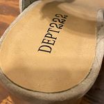 Dept 222 Women’s Laser Cut Design Vamp Block Heel Shoes Taupe Size 9 Photo 6