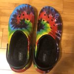 Crocs Classic Lined Tie Dye Women’s Size 12 And Men’s Size 10 Photo 2