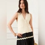 Karen Kane  Cream Knit ribbed Vest. Size Medium. NWT. Photo 5