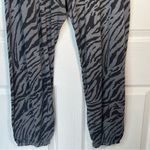 Sundry 3 Gray Black Animal Print Zebra Lightweight Sweatpants Joggers Sz L Photo 2
