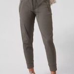 Athleta  Trekkie North Jogger Mountain Olive Size 22 Photo 0