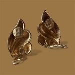 St. John Vintage  Swirl Clip-On Earrings Hammered Gold Classic Statement Holiday Photo 3