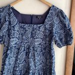Madewell  Poplin Puff-Sleeve Tiered Babydoll Dress in Paisley Garden Photo 5