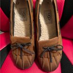 UGG -‎  Waterproof Bow Loafers 7.5 Photo 2
