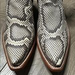 Miron Crosby Python Heeled Western Ankle Boots Size 6 Gray Photo 7