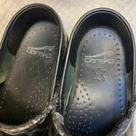 Dansko  women’s black emboss leather clog sz 37 6.5 nursing workwear *flaw Photo 1