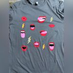 Bella Canvas  Graphic lips T-Shirt Photo 5