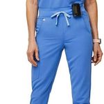 FIGS Jogger Scrubs Set Photo 0