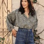 💕DOEN💕 O'Keeffe Top ~ Cream Blue Prancing Fawn Print Medium NWOT Photo 3