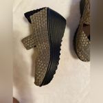 Bernie Mev Women’s Criss Cross Metallic Mary Jane Wedges Shoes Gold Size 38 Photo 6