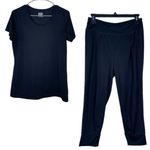 Fabletics 32 Degree Cool Black Shirt w/  Capri Joggers Set Size Med EUC #DS-1529 Photo 1