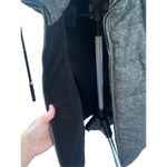 Old Navy  black and white pattered neutral size XS puffer vest Photo 3