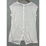 Tahari  Women’s Shirt Sz M 100% Linen White Decorative Button Back Casual Summer Photo 2