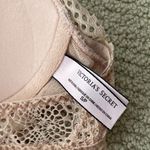 Victoria's Secret NEW Victoria’s Secret Lacy Bralette Nude White Long Line Padded Size Small NWOT Photo 4