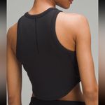 Lululemon Hold Tight Cropped Tank Size 4 Photo 3