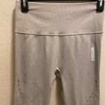 Gymshark Energy Seamless Legging In Light Gray NWOT Photo 4