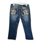 Miss Me capri or cropped jeans Size 30 embellished fleur-de-lis back pockets. Photo 4