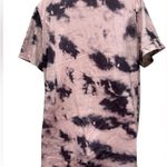 NWT Evaless women’s pink tie dye T Photo 2