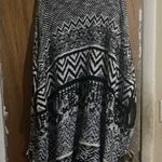 Abercrombie & Fitch  Monochrome Knit Poncho Photo 1