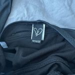 Windsor  one piece Photo 4