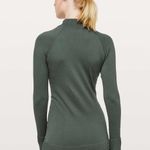 Lululemon Rest Pullover Sz 10 Photo 1