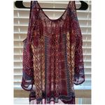 Evereve NWT Geometric Cold Shoulder  Blouse Photo 4