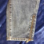 Seven7 Zipper Jeans Photo 2