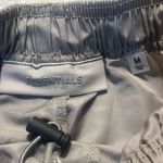 Fear of god  Essential Running Shorts Size Medium Photo 3