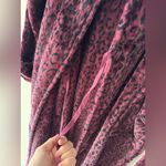 Natori  Private Luxuries Leopard Animal Print Ultra Soft Fleece Long Robe Purple Photo 3