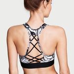 PINK - Victoria's Secret NWT The Player Sport Bra + FREE Logo Boyshort Photo 2