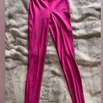 Lululemon  Magenta Full Length Leggings Athletic Pants Women’s Sz 2 EUC Photo 2