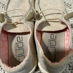 Hey Dude  Wendy Photo 5