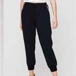 Wilfred ‎ Aritzia Buffon Black White Side Stripe Women M Casual Pants MSRP:$128 Photo 6