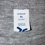 Old Navy 🎉4 for $20 Active Ultralite Ribbed Tee, XL Photo 2