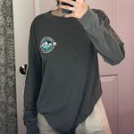 Gildan Vintage Gray Graphic Long Sleeve Photo 2