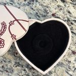 Pandora  Heart-Shaped 2 tiered velvet lined leather floral design jewelry case Photo 8