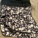 Lululemon Floral  Speed Up Shorts Photo 0