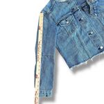Levi's Levi’s Altered Trucker Jacket L Women’s Large Cropped Raw Hem Collarless‎ Denim Photo 4