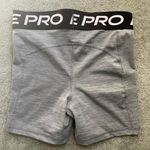 Nike Women’s Pro 365 5” Shorts Photo 2