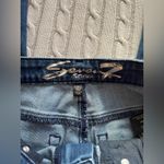 Seven7  Women’s Mid Rise Skinny Jeans Sz 4​ Photo 2