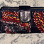 Fossil Vintage Womens Embroidered Leather Bi-Fold Wallet With Zipper. Lots of Pockets & Slots! Photo 0