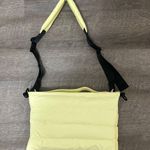 RAINS crossbody messenger bag neon yellow Photo 3