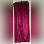 Kimchi Blue Kimchi & Blue  Dominique Velvet Maxi Skirt in Maroon; size S Photo 3
