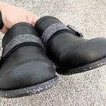 OTBT Straggler Leather Oxford Buckle Strap Comfort Walking Shoes Black Size 6 Photo 6