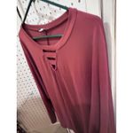 White Birch  Burgundy V Neck Cutout Long Sleeve Bell Sleeve Top XL Photo 3