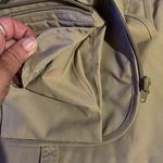 LL Bean Khaki Outdoor Fishing Fly Fishing Safari Hiking Vintage Vest Tan Size undefined Photo 13