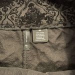 New Directions NWT black velvet burnout pull short length slim leg pants Size 8P Photo 4